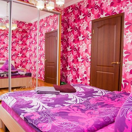 Apartment On Stalevariv Street 7 Zaporizhia Εξωτερικό φωτογραφία