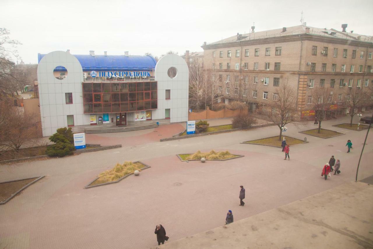 Apartment On Stalevariv Street 7 Zaporizhia Εξωτερικό φωτογραφία