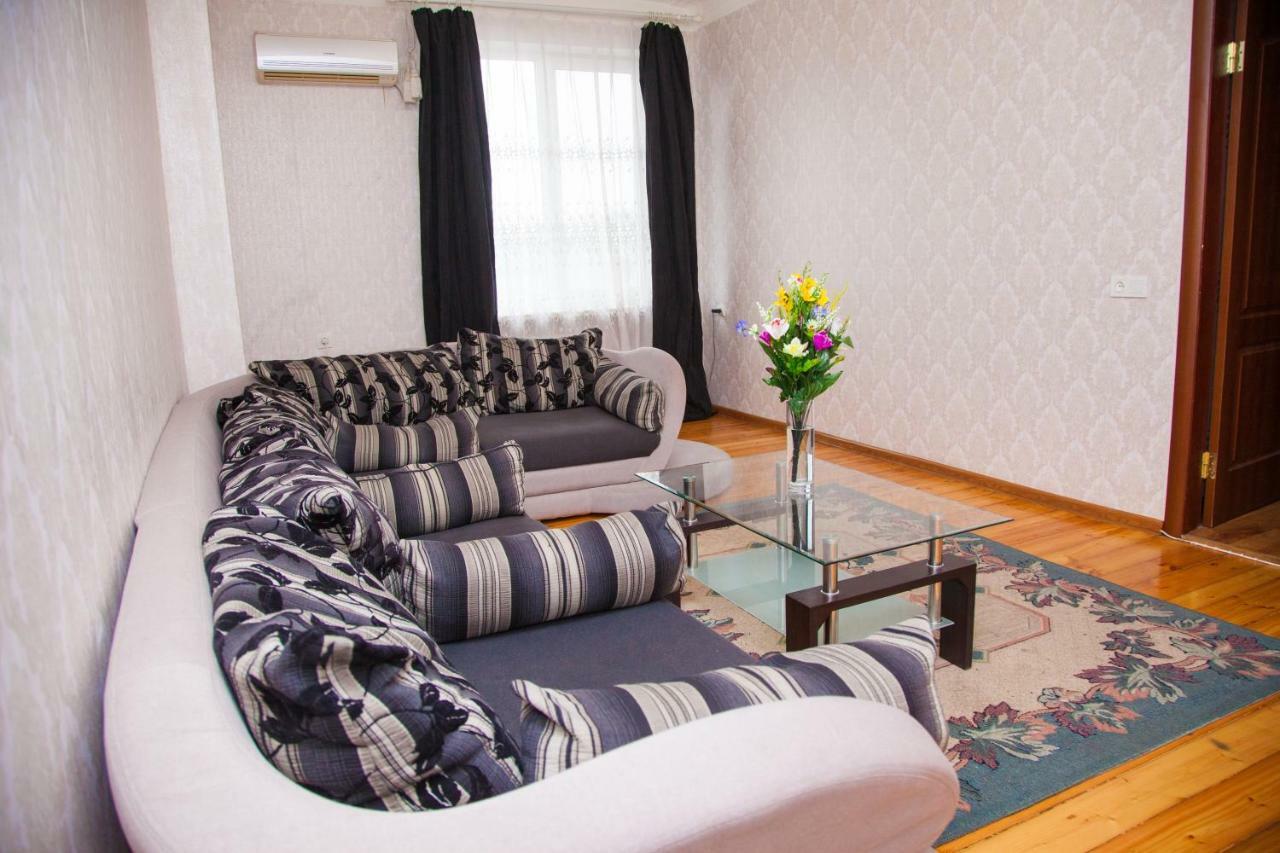 Apartment On Stalevariv Street 7 Zaporizhia Εξωτερικό φωτογραφία